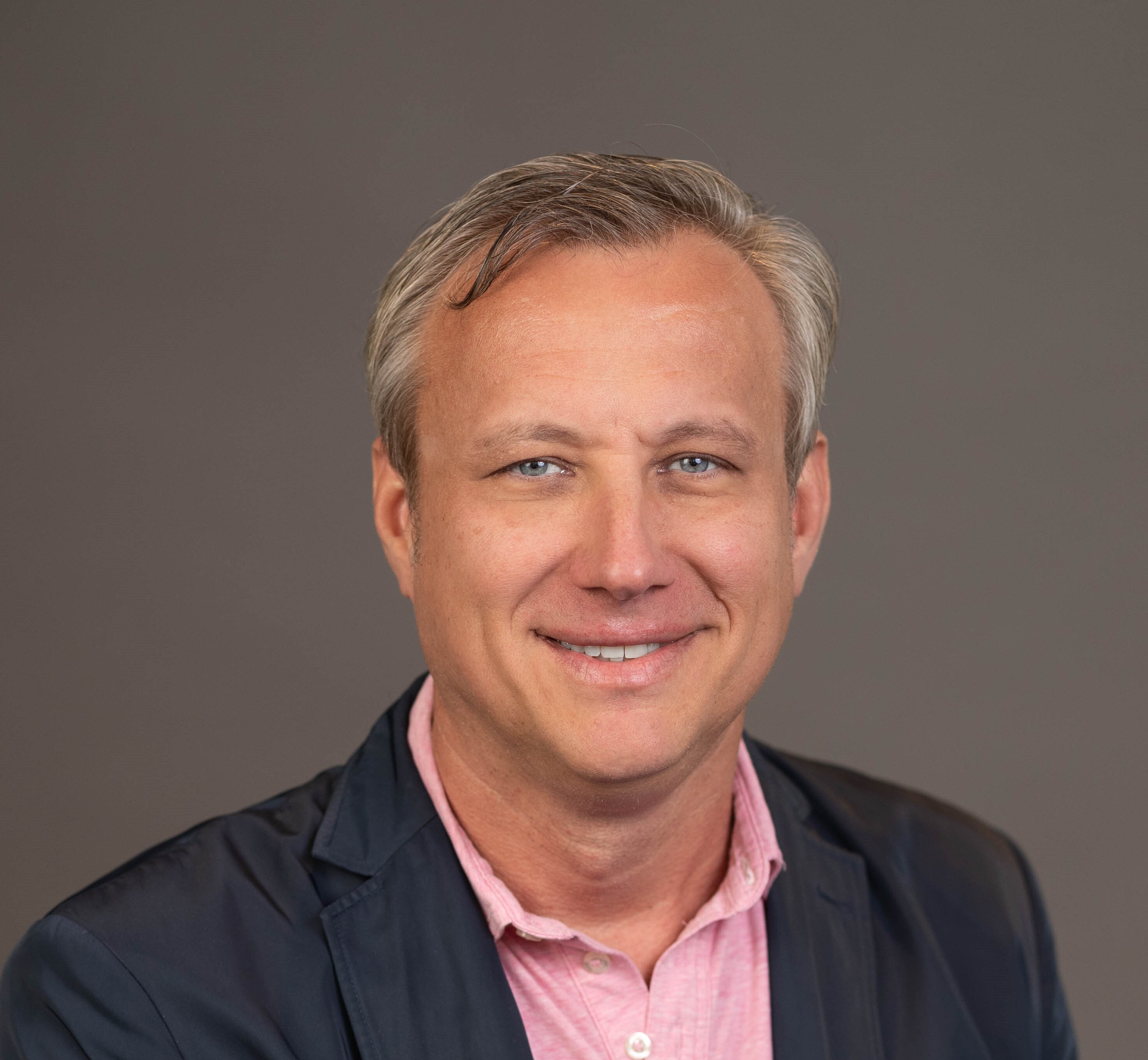 Landy Wingard, Business Development, Americas