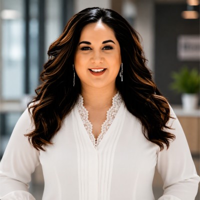Jackie Sinclair, Manager, HR